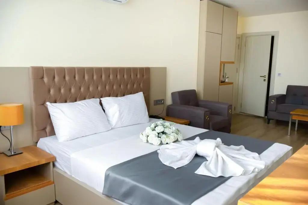 Lara Street Hotel 0*