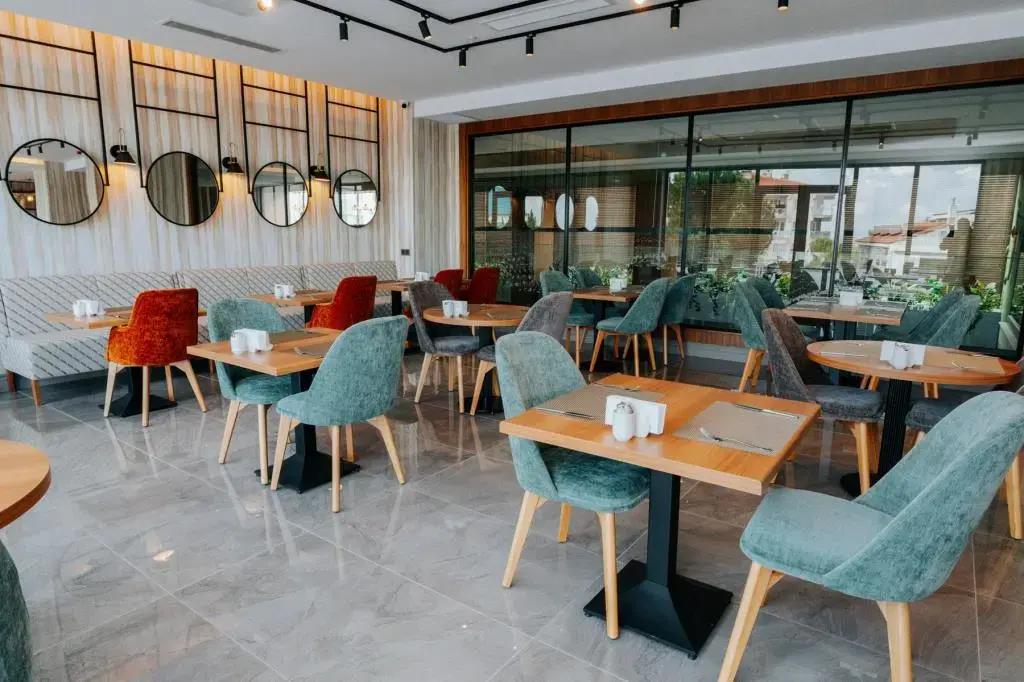 The Emporia Hotel 0*