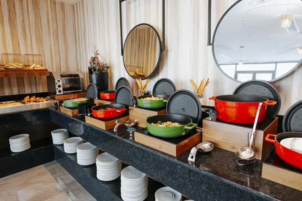 The Emporia Hotel 0*