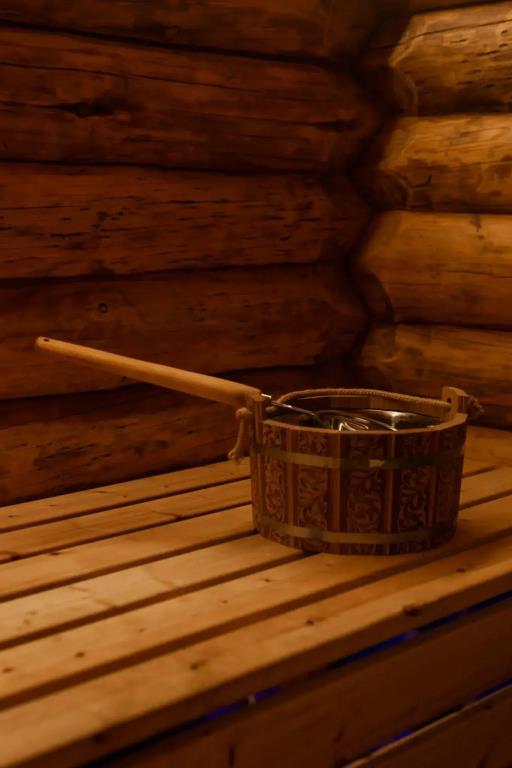 Khan Glamping Goloustnoe (Khan Glamping Goloustnoe) 0*