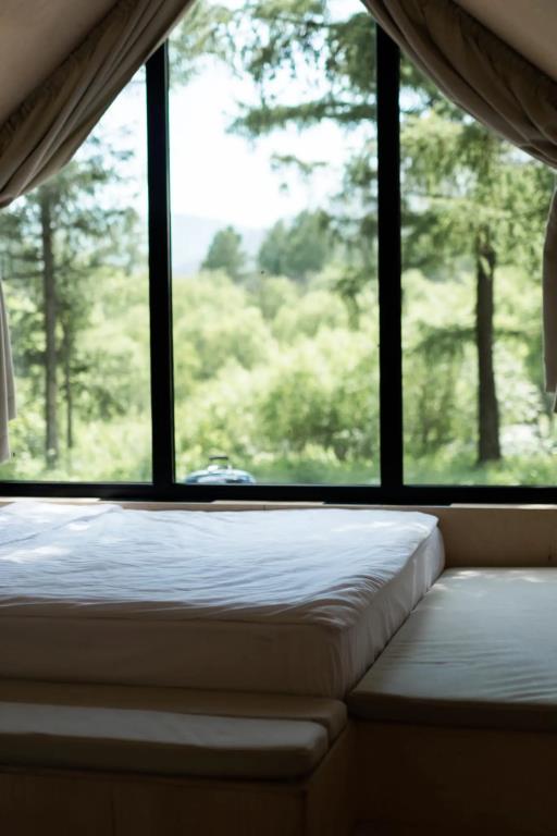 Khan Glamping Goloustnoe (Khan Glamping Goloustnoe) 0*