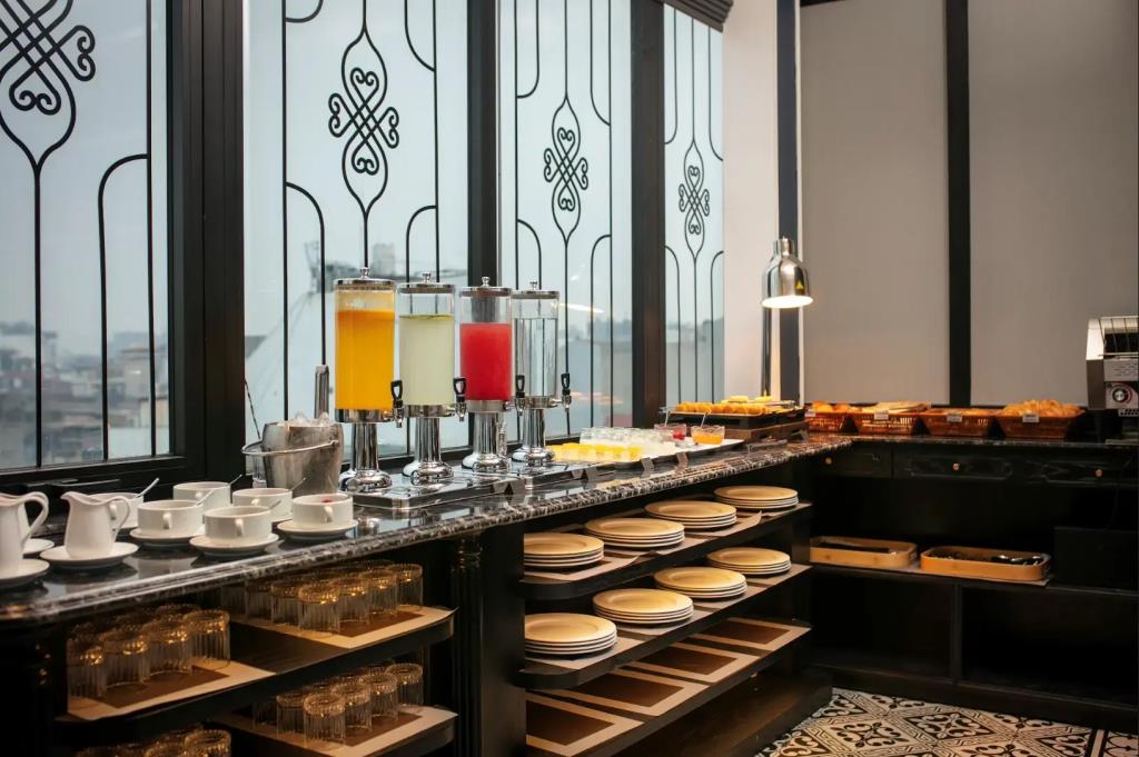 Chateau De Hanoi Boutique-hotel 5*