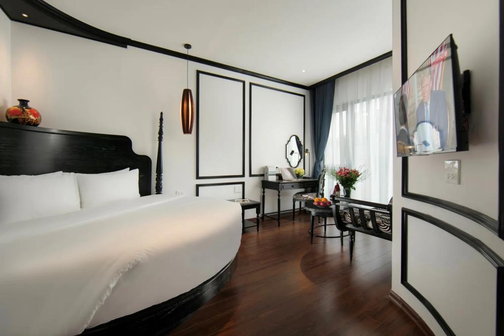 Chateau De Hanoi Boutique-hotel 5*