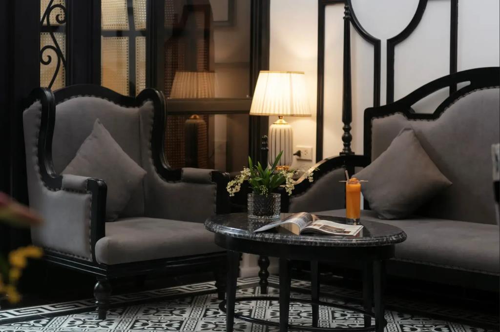 Chateau De Hanoi Boutique-hotel 5*