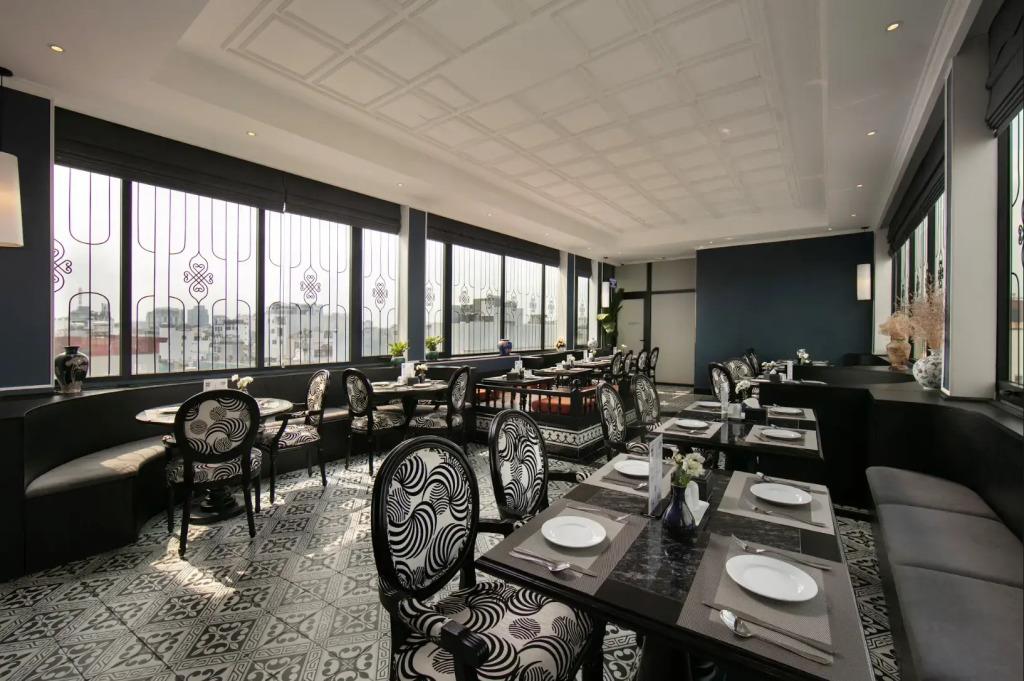Chateau De Hanoi Boutique-hotel 5*