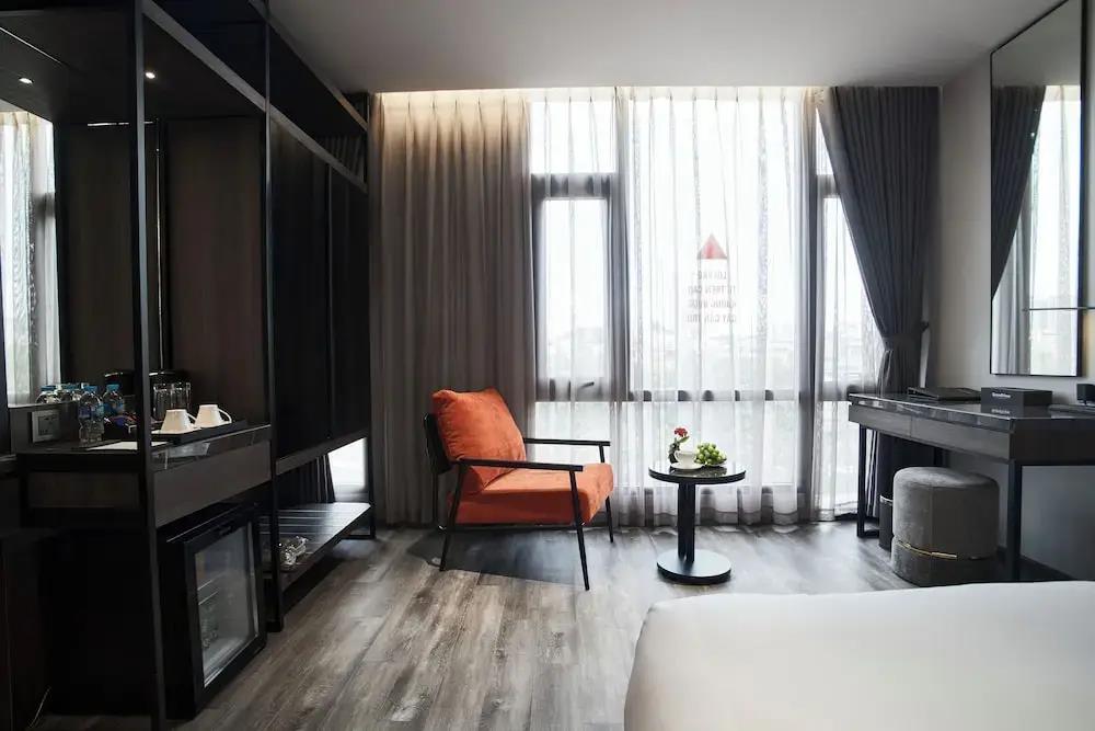 GrandView Hotel & Residence 4*