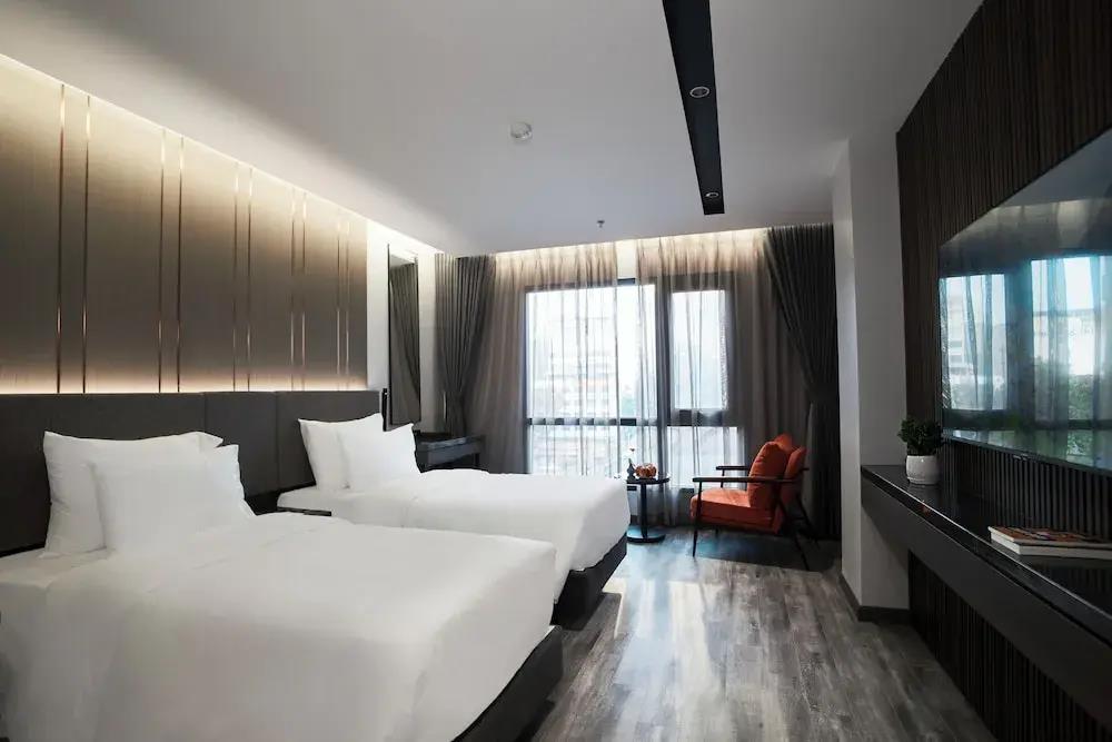 GrandView Hotel & Residence 4*