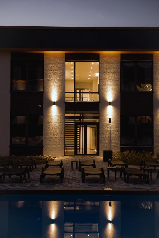 Hotel Sredigor 3*