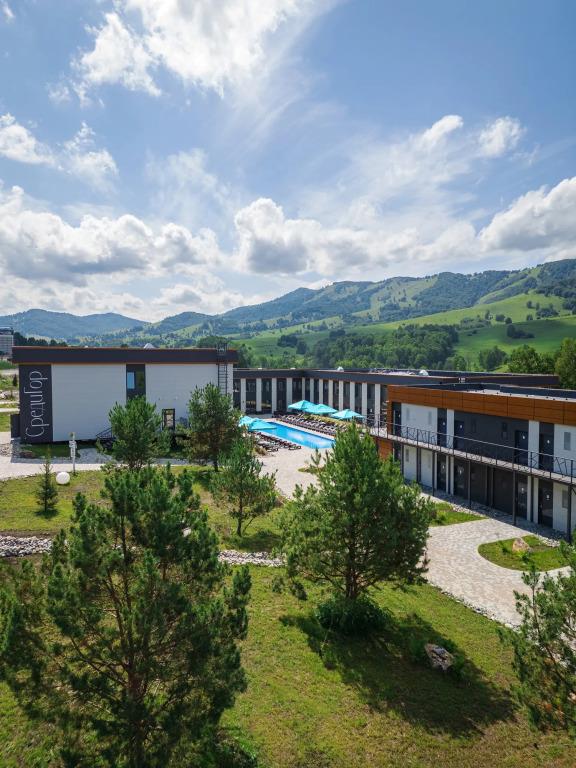 Hotel Sredigor 3*