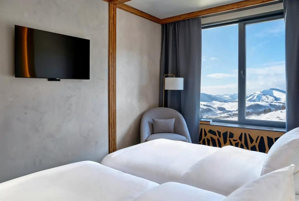 Hotel Sredigor 3*