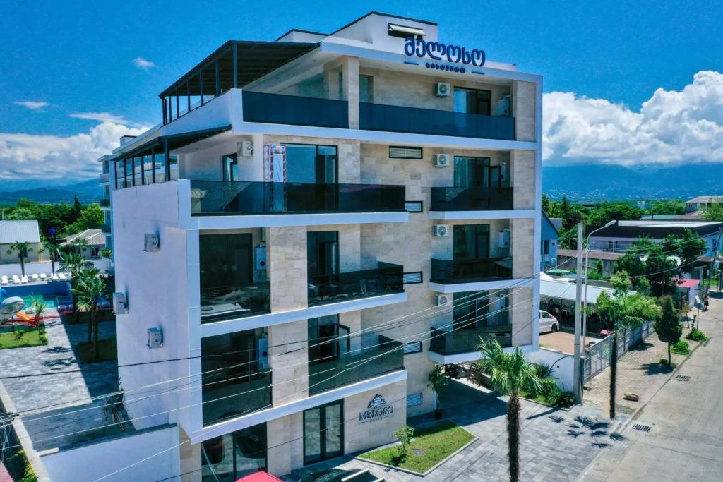 Meloso Hotel 3*