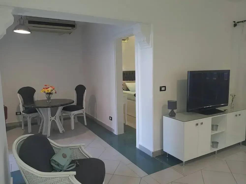 Stunning Spacious One Bed in Delta Sharm 0*