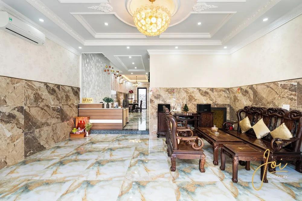 Joi Hospitality - KP House 2*
