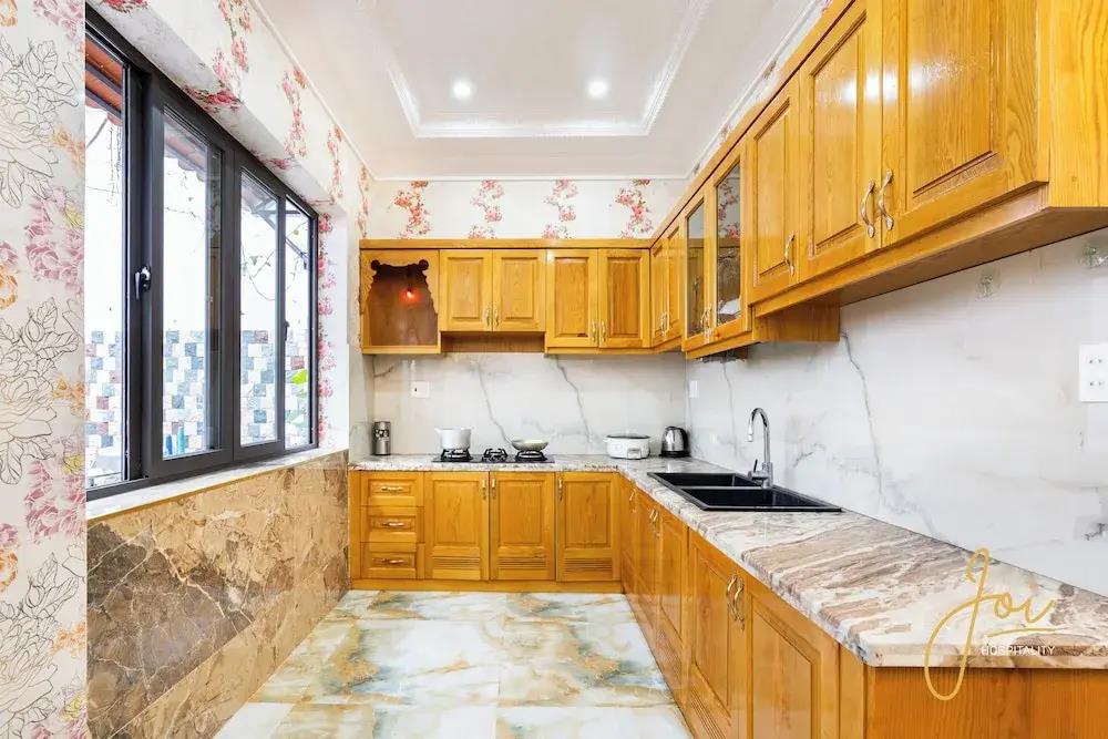 Joi Hospitality - KP House 2*