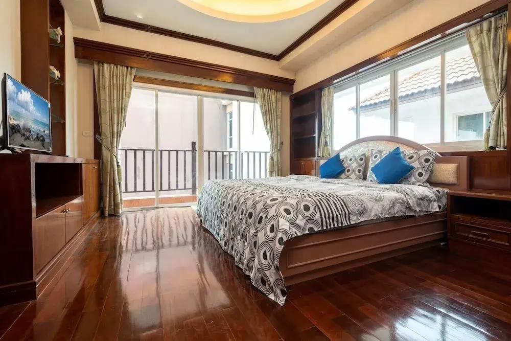 Orchid Pool Villa Phuket 0*