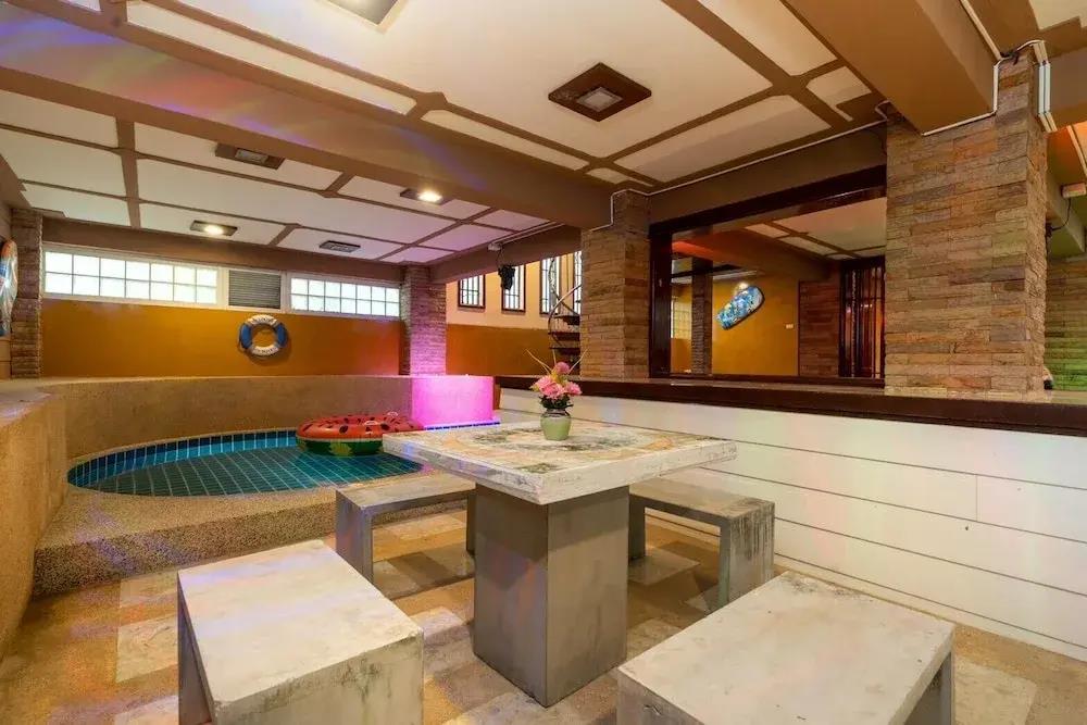 Orchid Pool Villa Phuket 0*