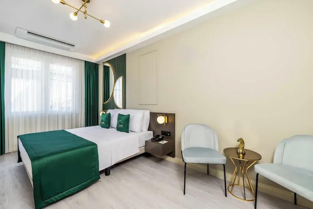 Sistina Old City Hotel 0*