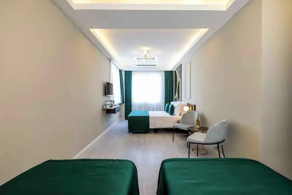 Sistina Old City Hotel 0*