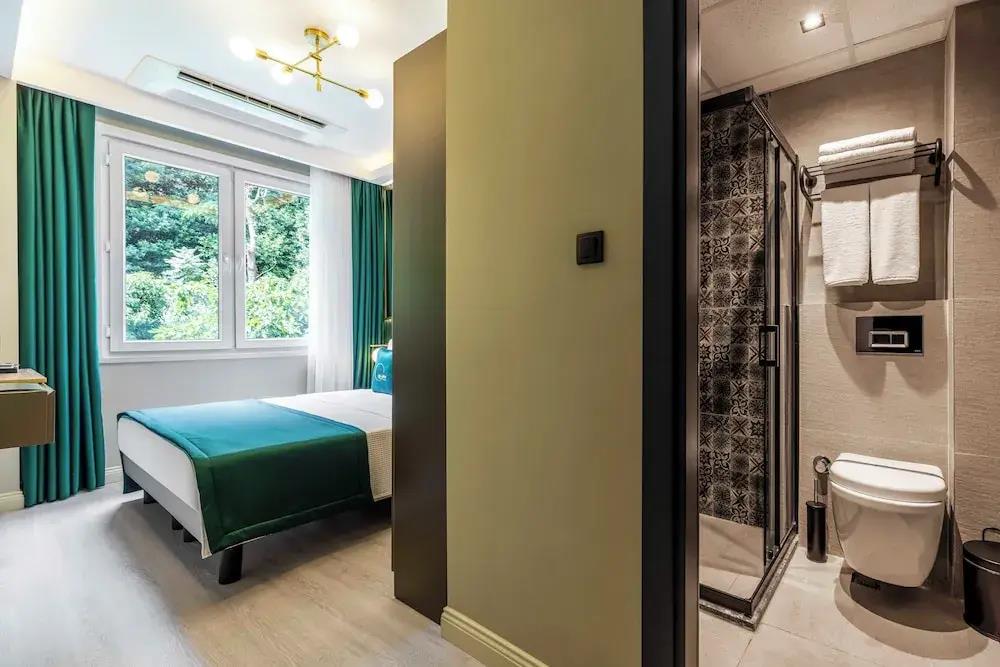 Sistina Old City Hotel 0*
