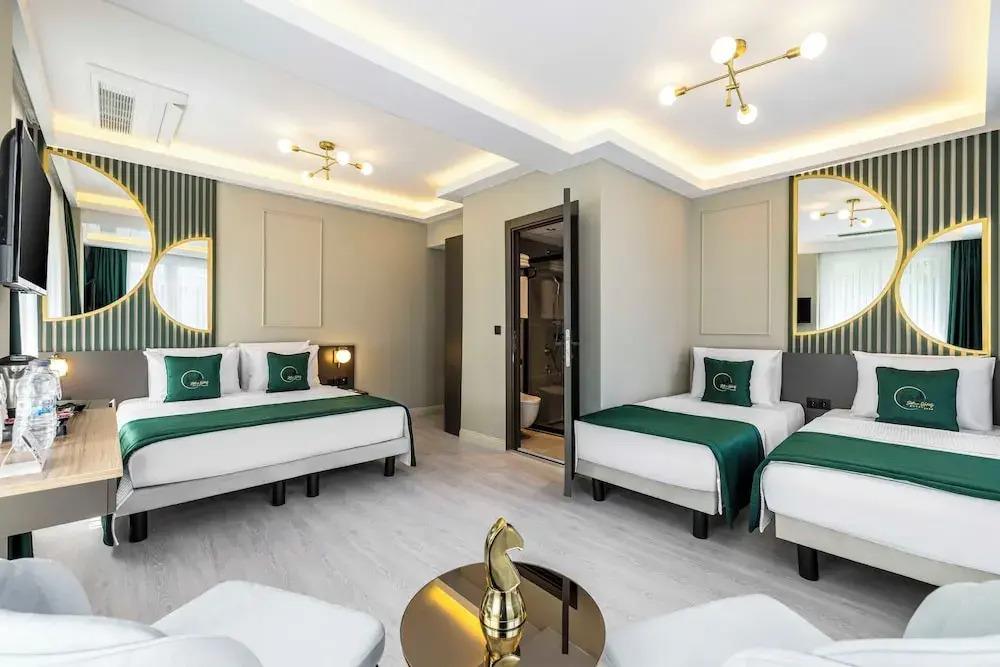 Sistina Old City Hotel 0*
