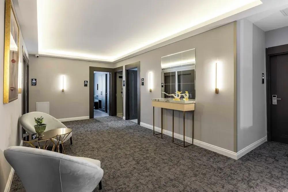 Sistina Old City Hotel 0*