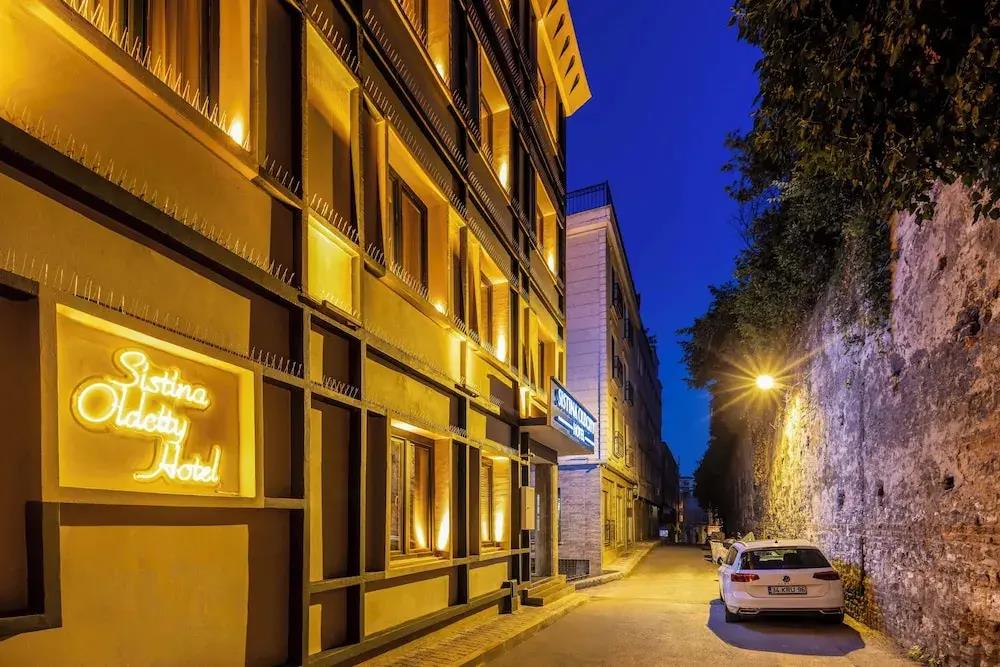 Sistina Old City Hotel 0*