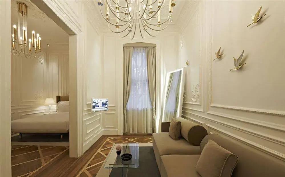 The House Hotel Galatasaray 0*