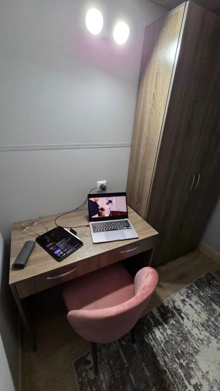 Kivano Hotel 0*