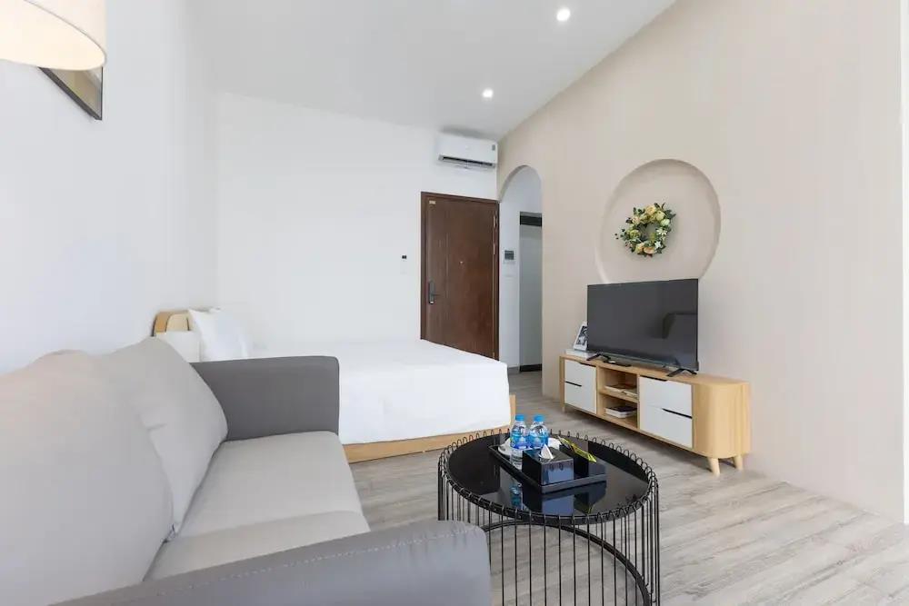 Lumi Hotel by  Vega 3*