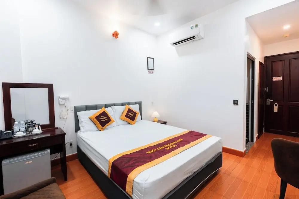 Townhouse Oak Southern Star Hotel Quang Trung Industrial Zone District 12. 2*