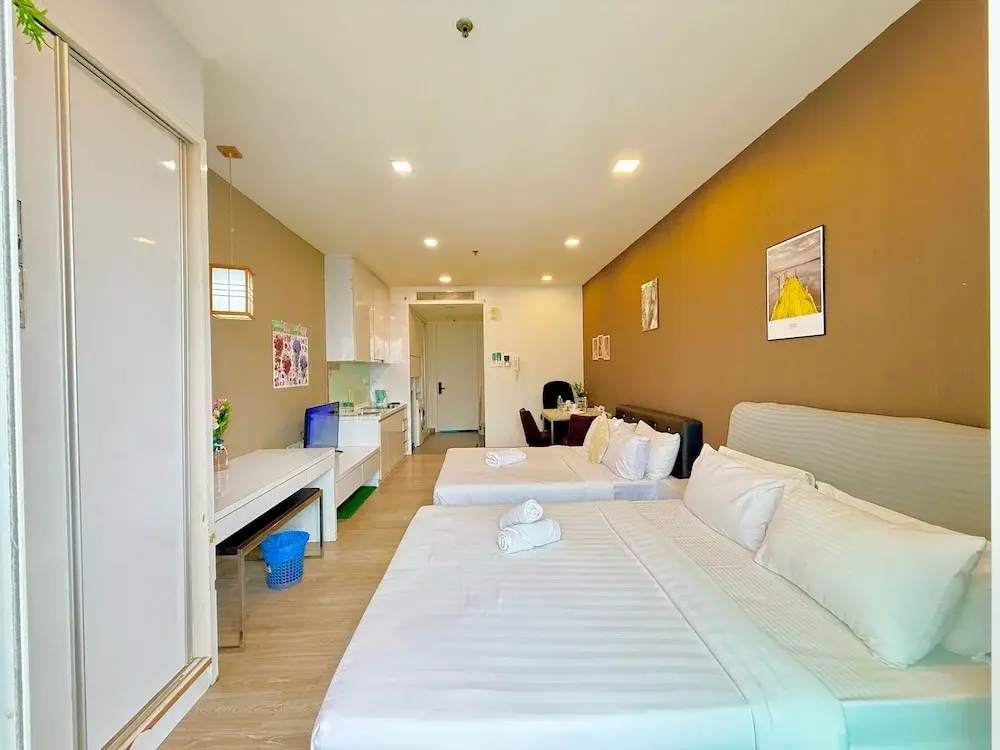 Crystal Suites At Ramada Hotel 4*