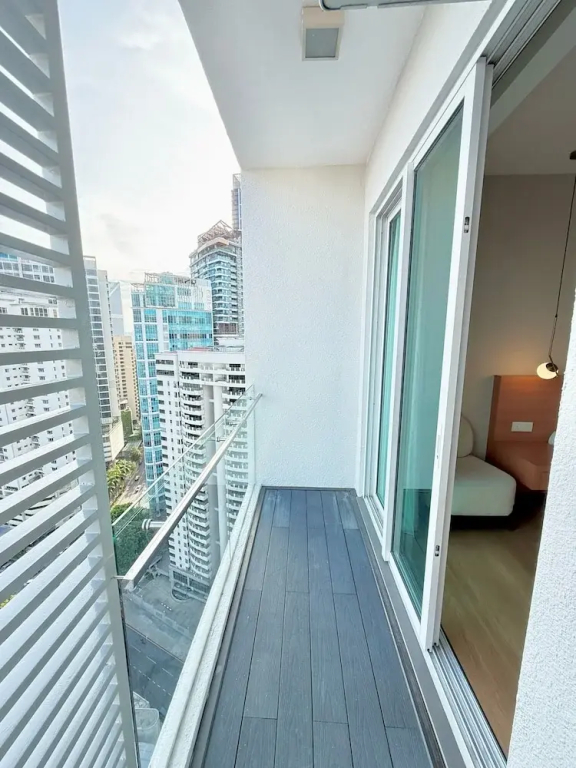 Crystal Suites At Ramada Hotel 4*