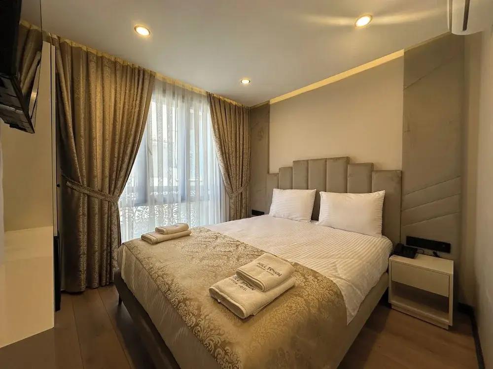 Hilltown Airport Hotel 0*