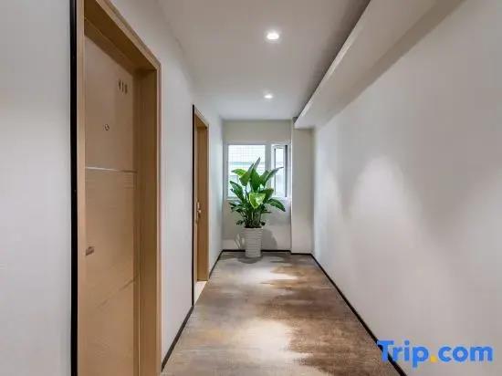 Xi·Hotel (Chengdu Chunxi Road Taikoo Li) 2*