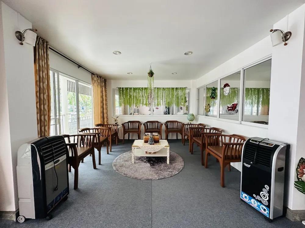 Kata Place Hotel 3*