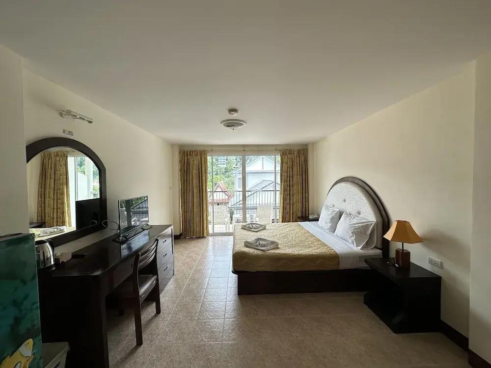 Kata Place Hotel 3*