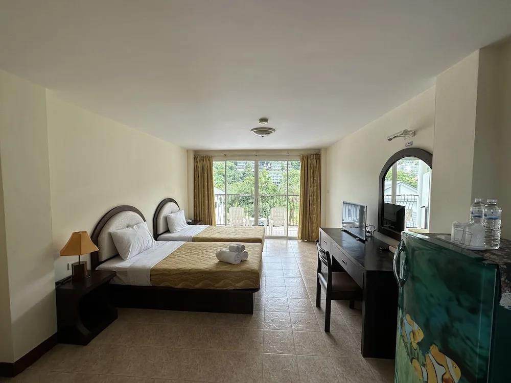 Kata Place Hotel 3*
