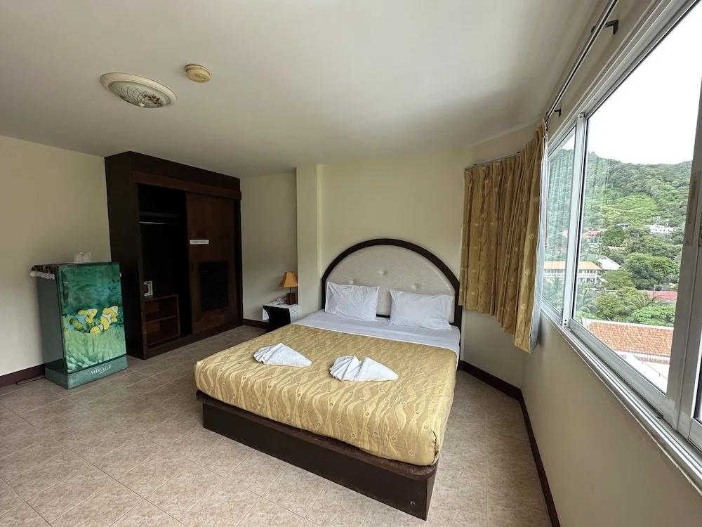 Kata Place Hotel 3*