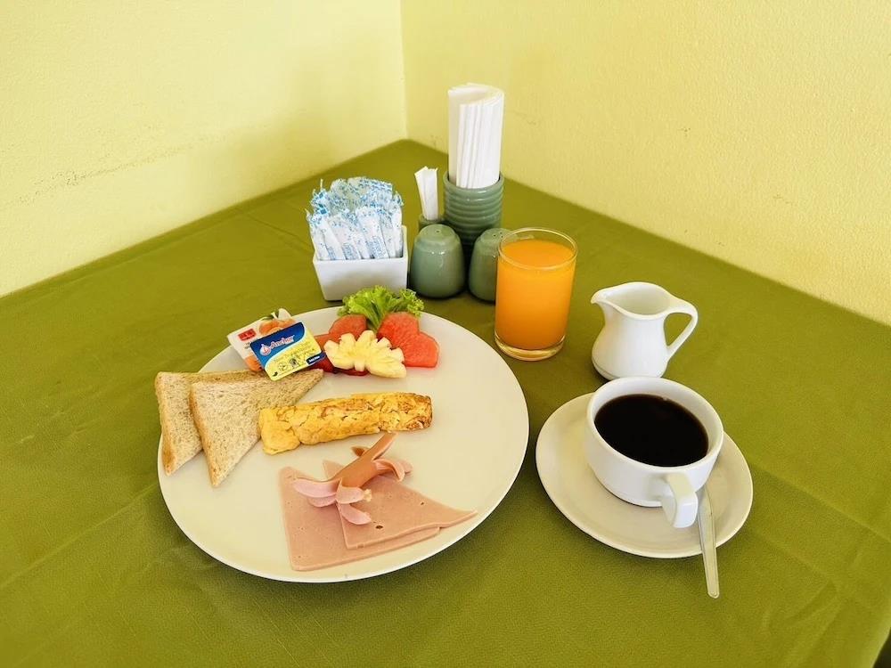 Kata Place Hotel 3*