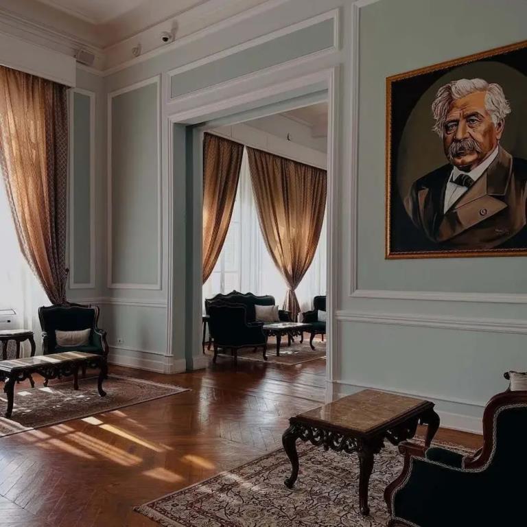 Maison Maxim De Lesseps 3*