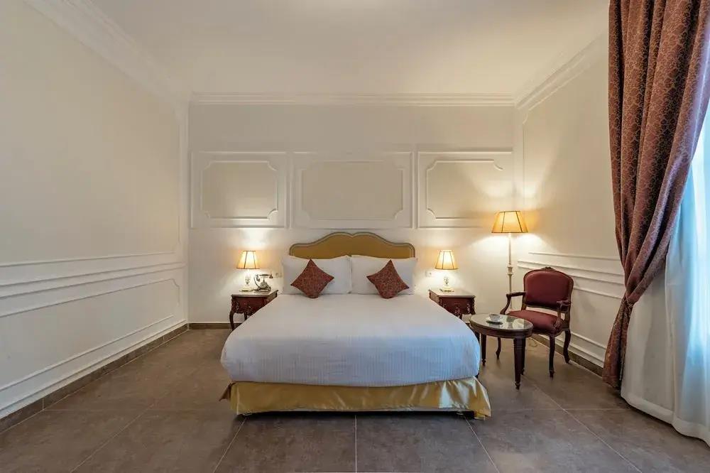 Maison Maxim De Lesseps 3*