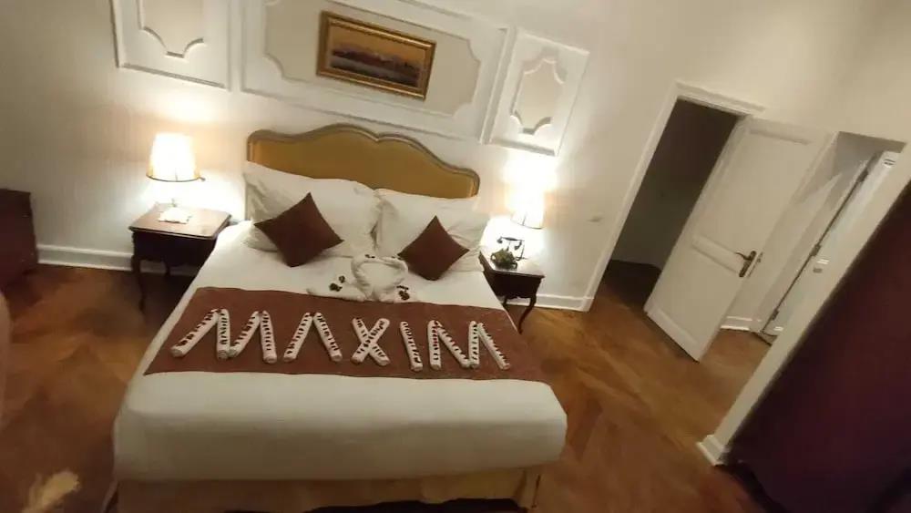 Maison Maxim De Lesseps 3*