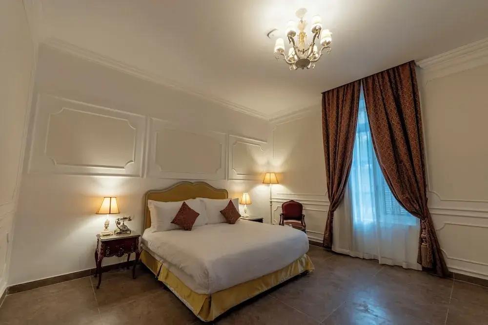 Maison Maxim De Lesseps 3*
