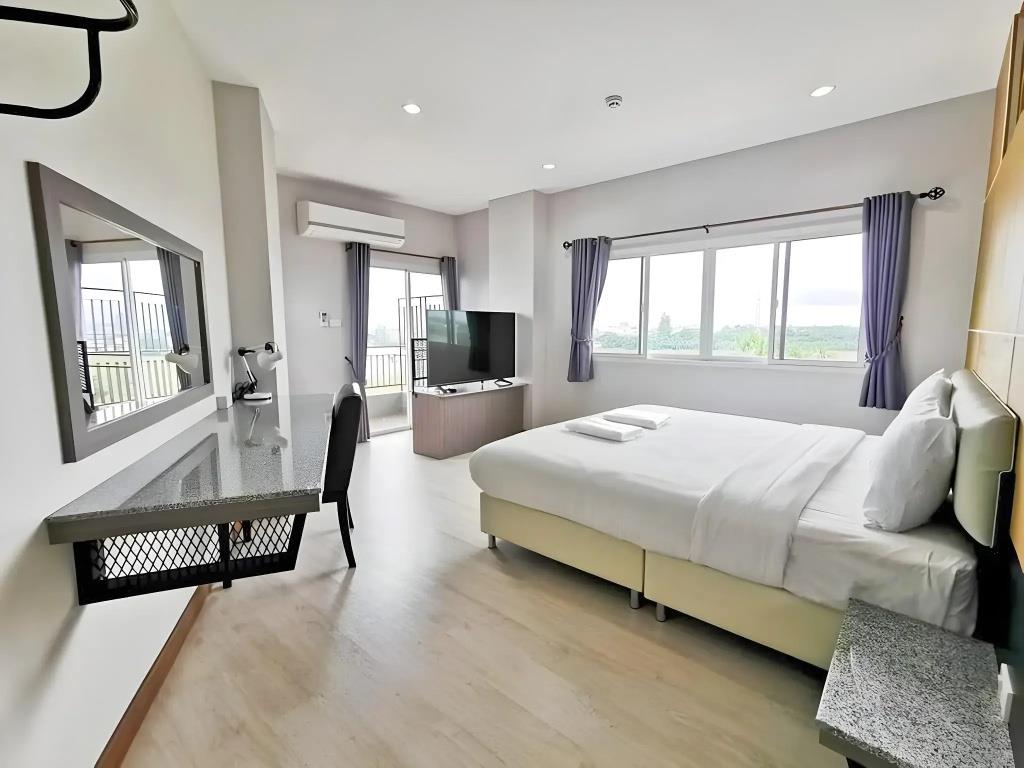 The Y Residence 3*