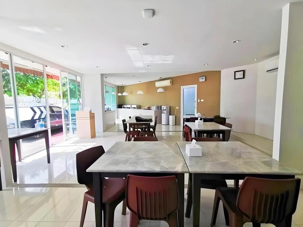 The Y Residence 3*
