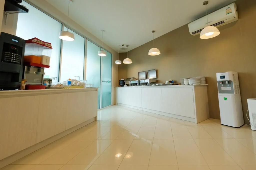 The Y Residence 3*