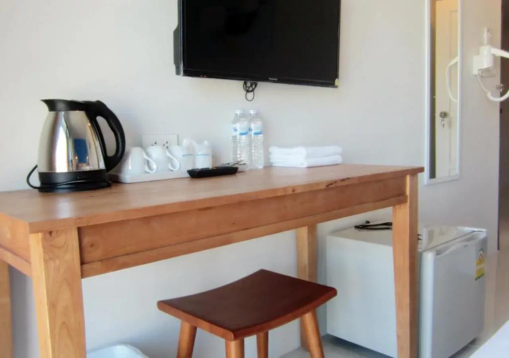 Tiya House Rooms & Cafe 3*