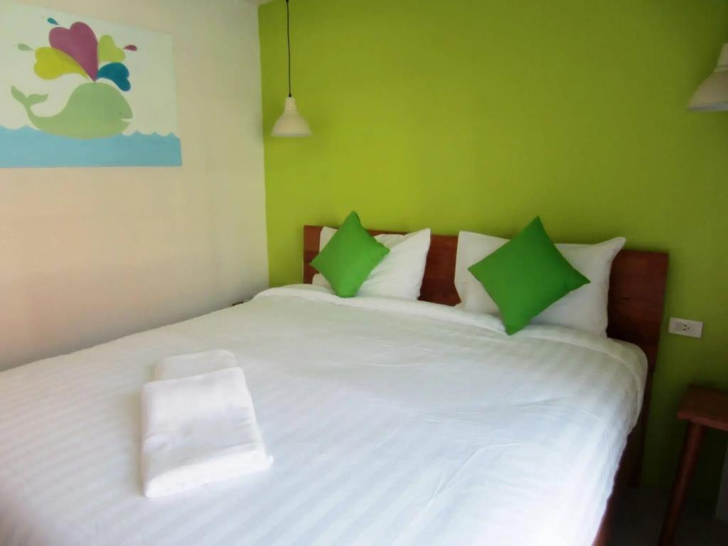 Tiya House Rooms & Cafe 3*