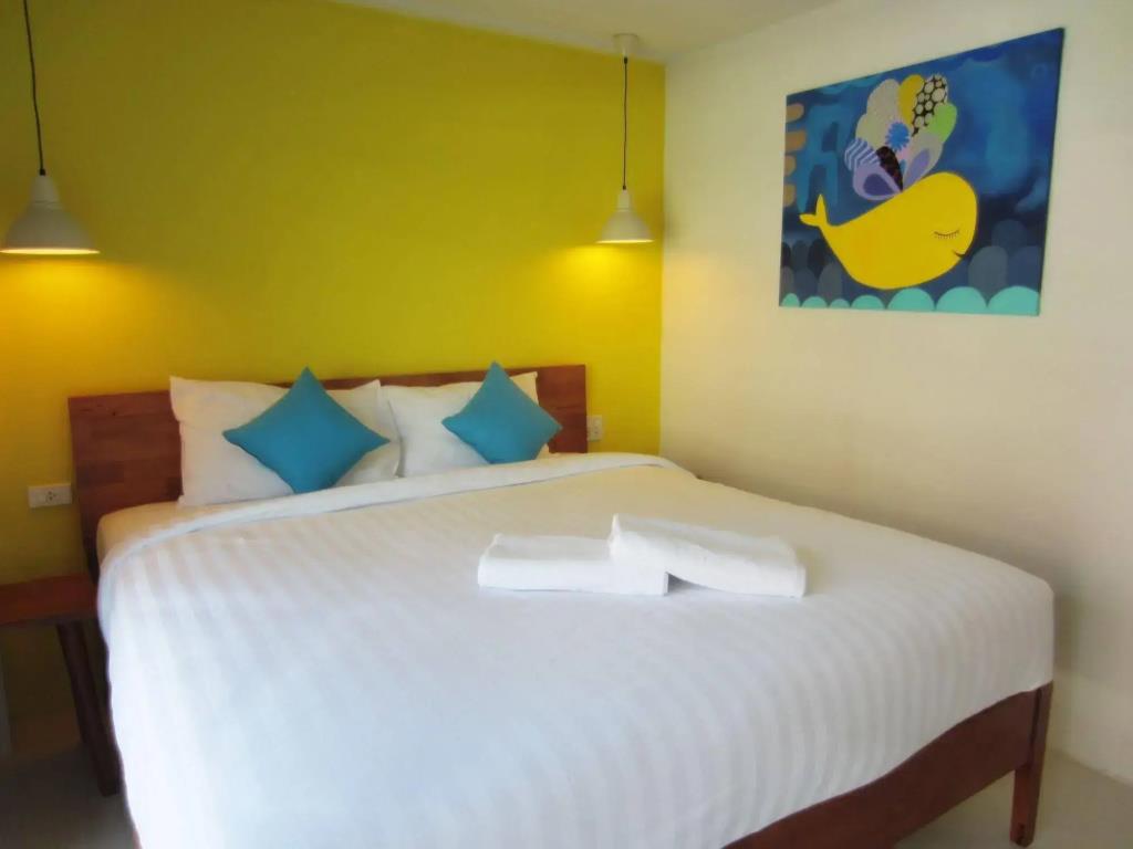Tiya House Rooms & Cafe 3*