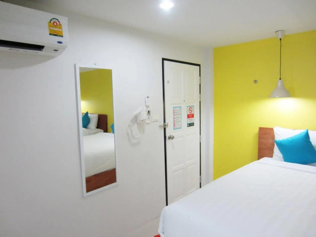 Tiya House Rooms & Cafe 3*